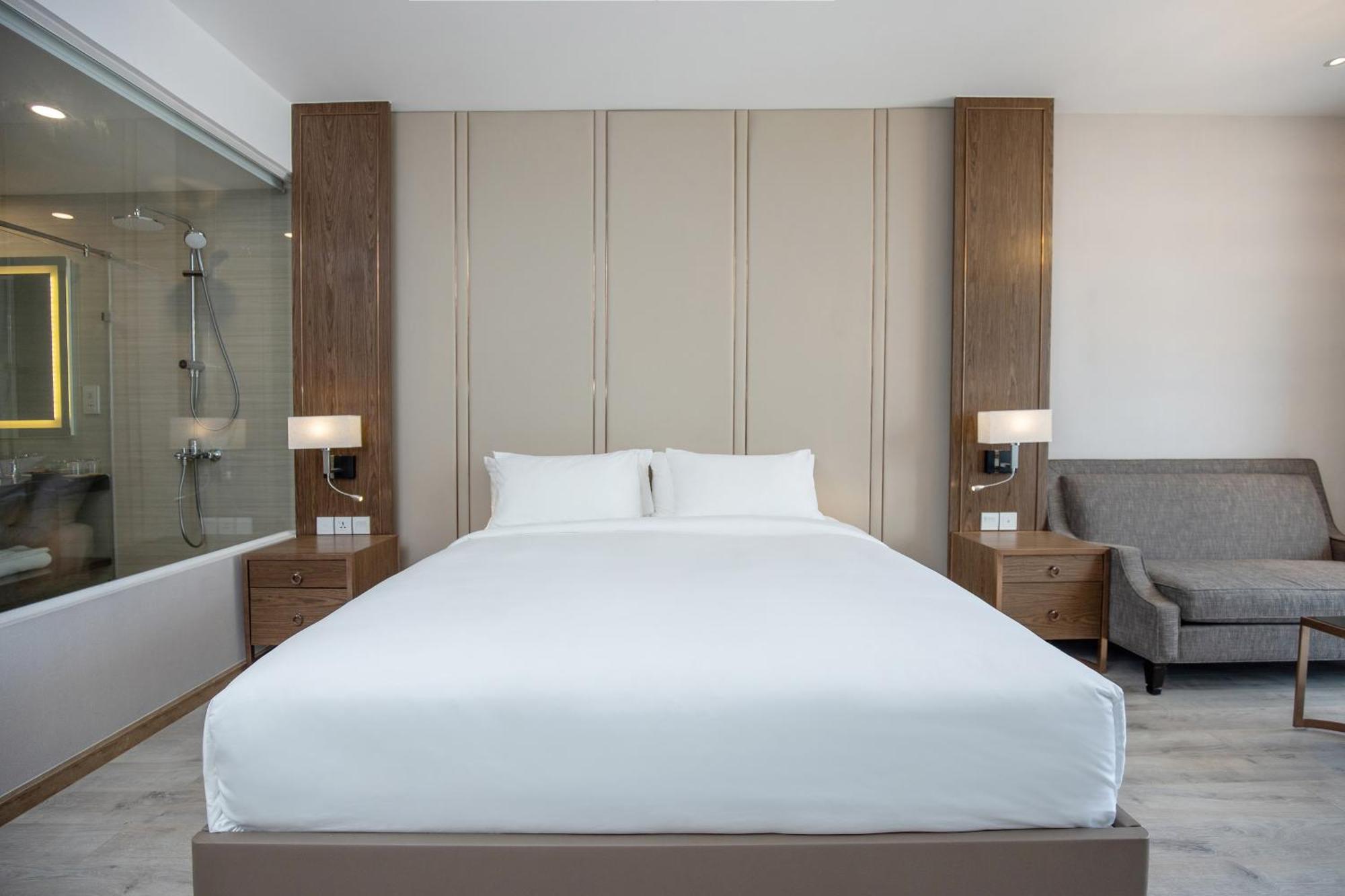 Coastal Panorama Oceanfront Suites ญาจาง ภายนอก รูปภาพ